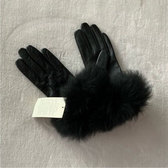 UGG Genuine Dyed Shearling Leather Trimmed Gloves NEW $130 - Picture 4 of 6